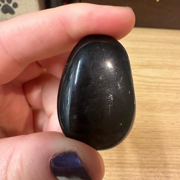 Silver Sheen Obsidian Palm Stone - Picture 2 of 3